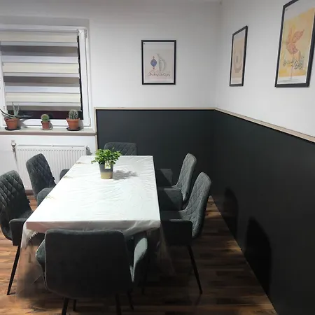 Apartment Sandappart Wg2 In 1og Mit Kostenlose Park In Bul, Bayern *